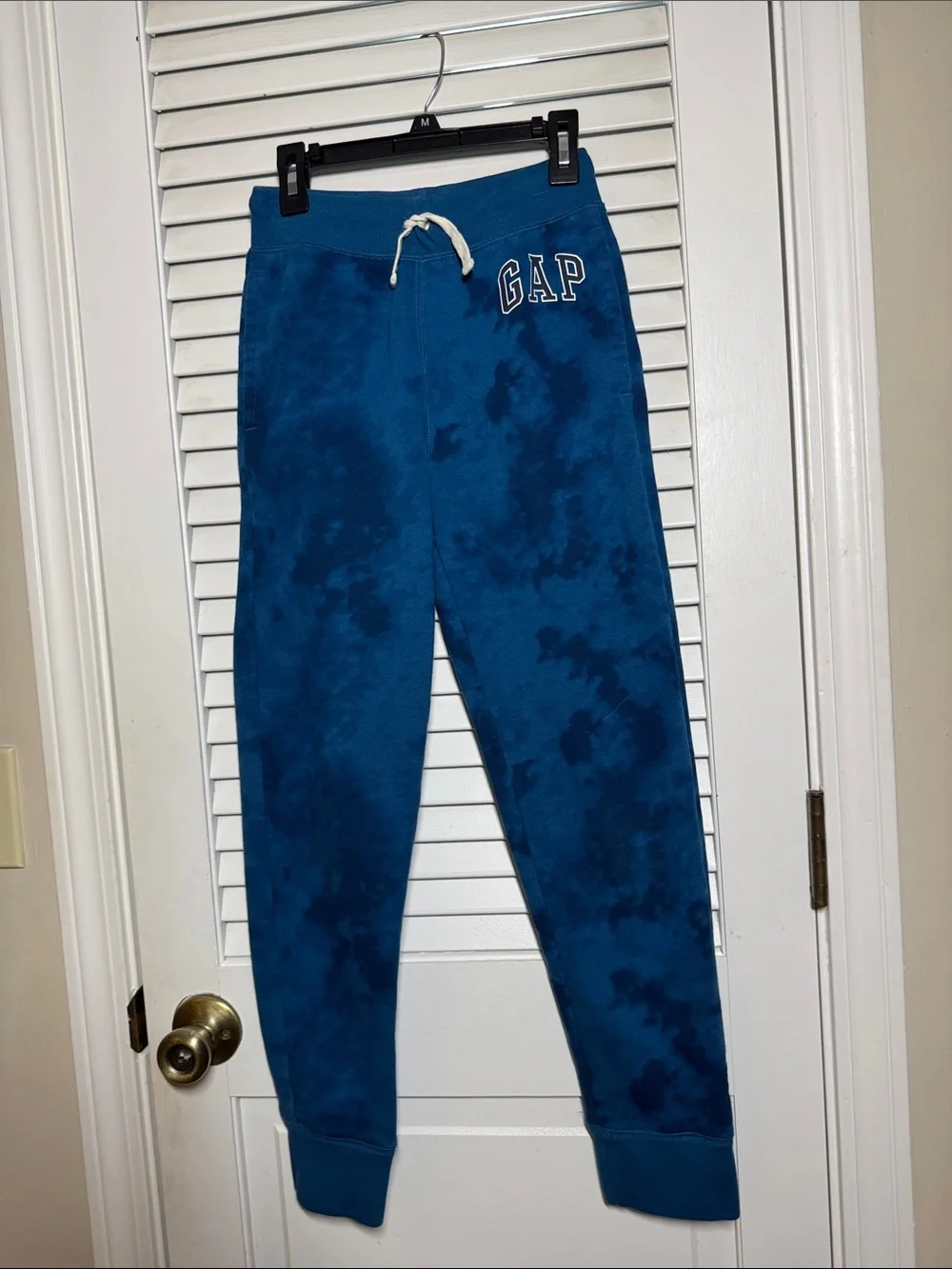 GAP Blue and Yellow Logo Two-Piece Sets. 2 Sweatpants, 1 Jacket and 1 Shirt. XL